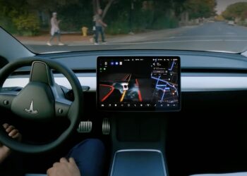 Tesla Full Self-Driving Beta Hero