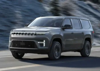 2026 Jeep Grand Wagoneer Is Way Cheaper, Gets a Range-Extended Powertrain