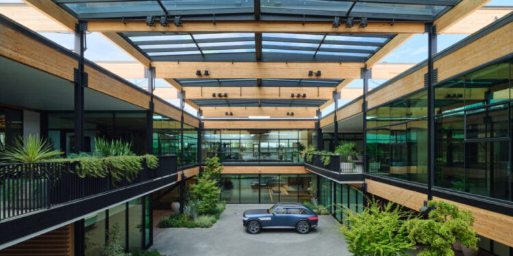 Genesis Celebrates 10th Anniversary with New Design Studio Opening in California
