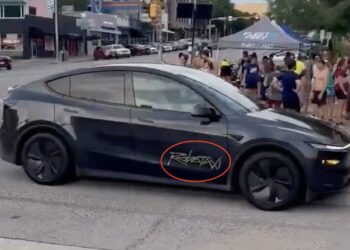 Tesla eyes two new states for Robotaxi