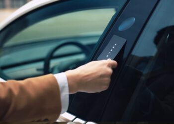 Tesla might be doing away with a long-included feature with its vehicles