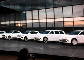 Genesis-GV90-leak-coach-doors