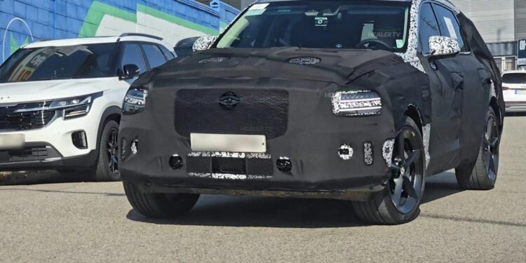 Genesis GV80 Hybrid Spied with New Grille Design