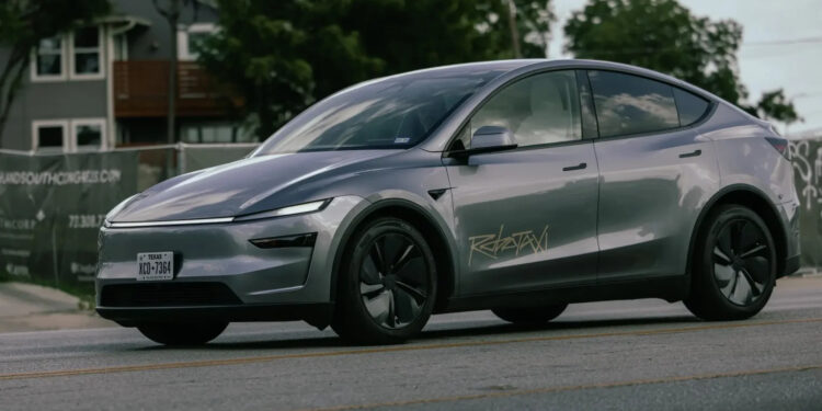 Tesla to ramp to 500 Robotaxis in Austin, 1,000 in Bay Area, by end of 2025: Musk