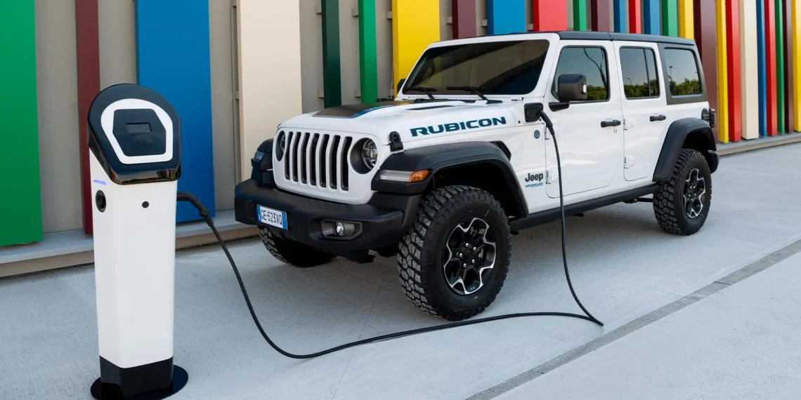 Jeep and Chrysler Plug in Hybrid Models are Dead